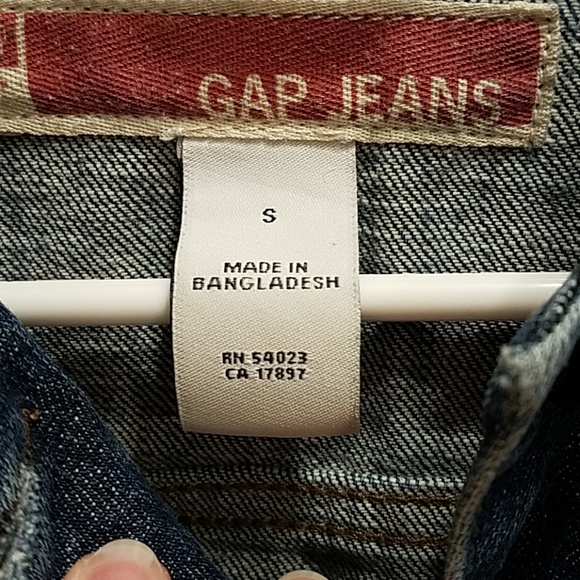 GAP denim jacket - Picture 3 of 4